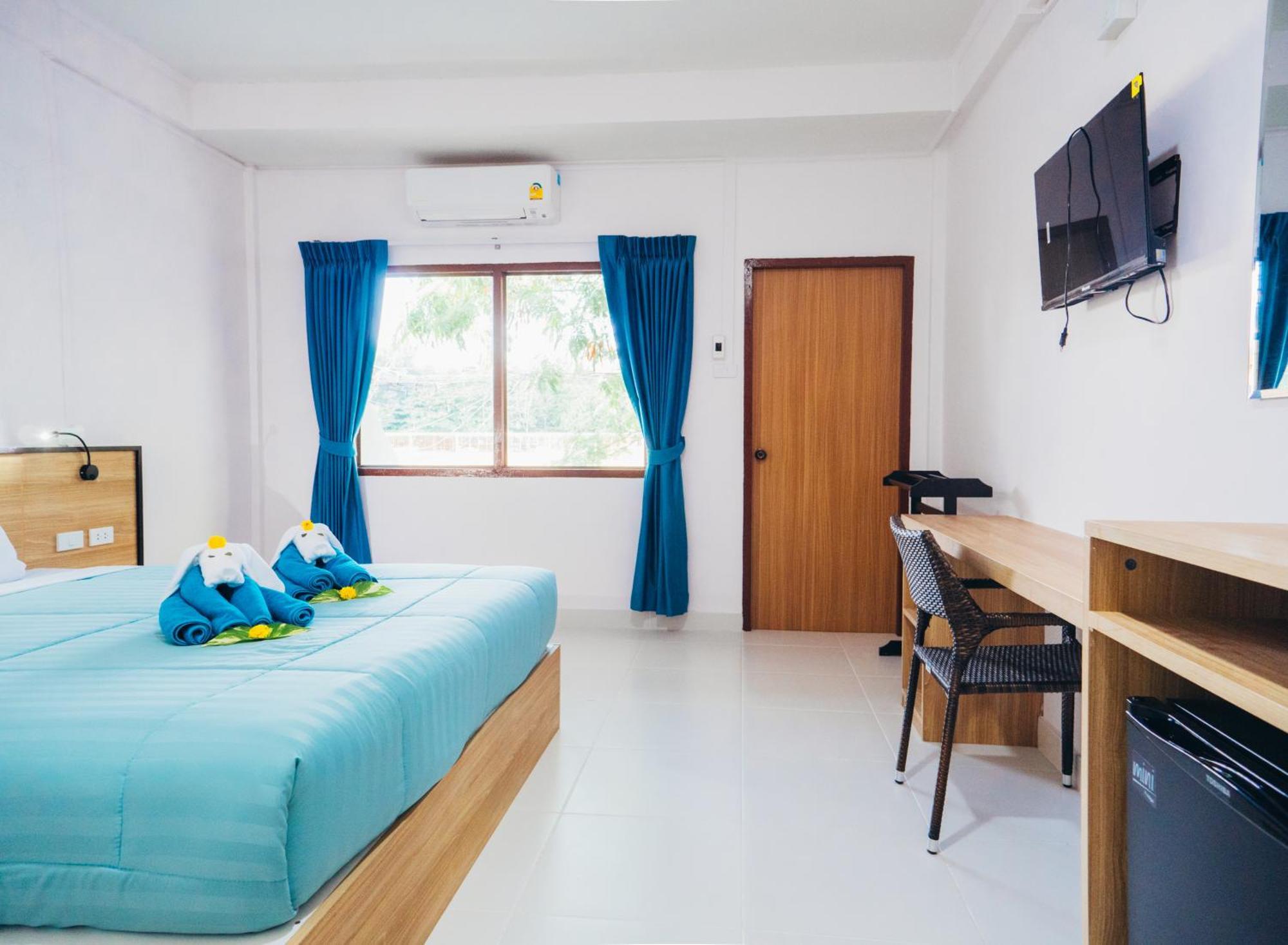 Touch Sea Boutique Hotel&Bistro Karon Ngoại thất bức ảnh