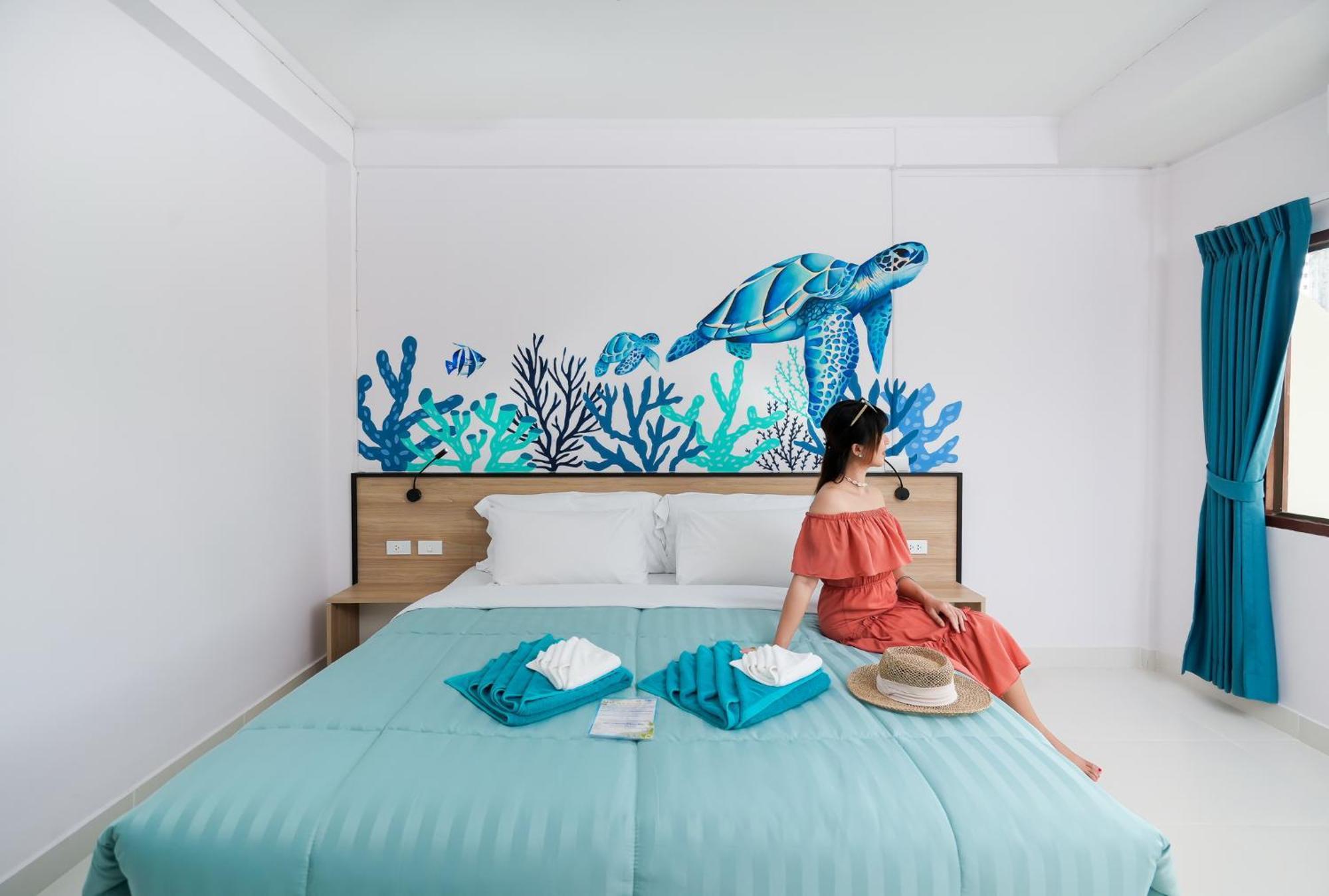 Touch Sea Boutique Hotel&Bistro Karon Ngoại thất bức ảnh