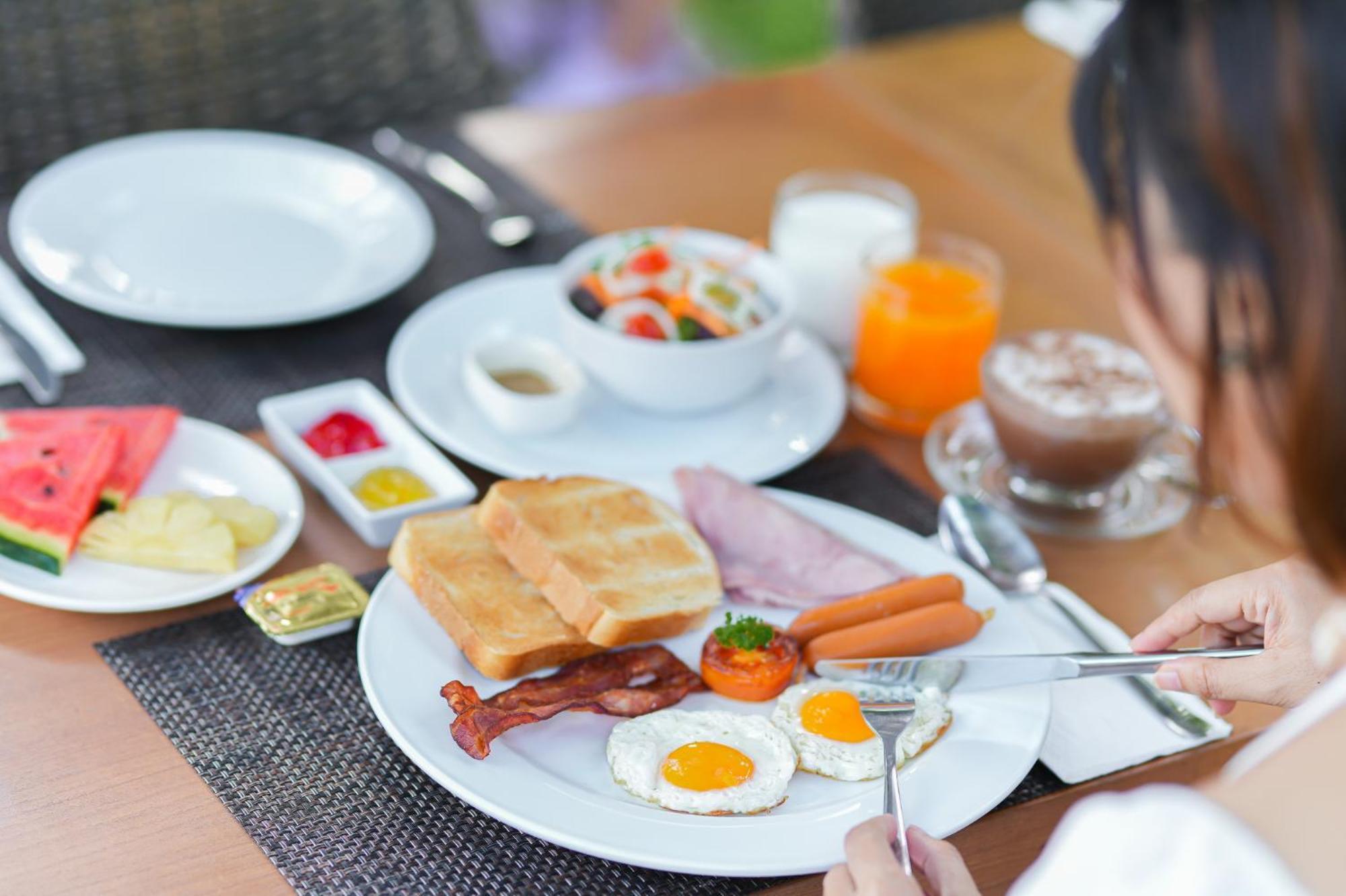 Touch Sea Boutique Hotel&Bistro Karon Ngoại thất bức ảnh