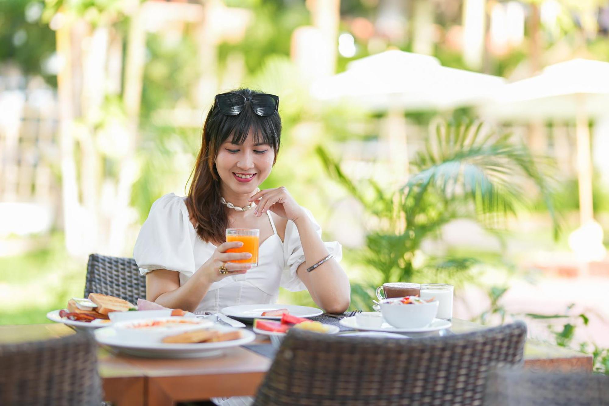 Touch Sea Boutique Hotel&Bistro Karon Ngoại thất bức ảnh