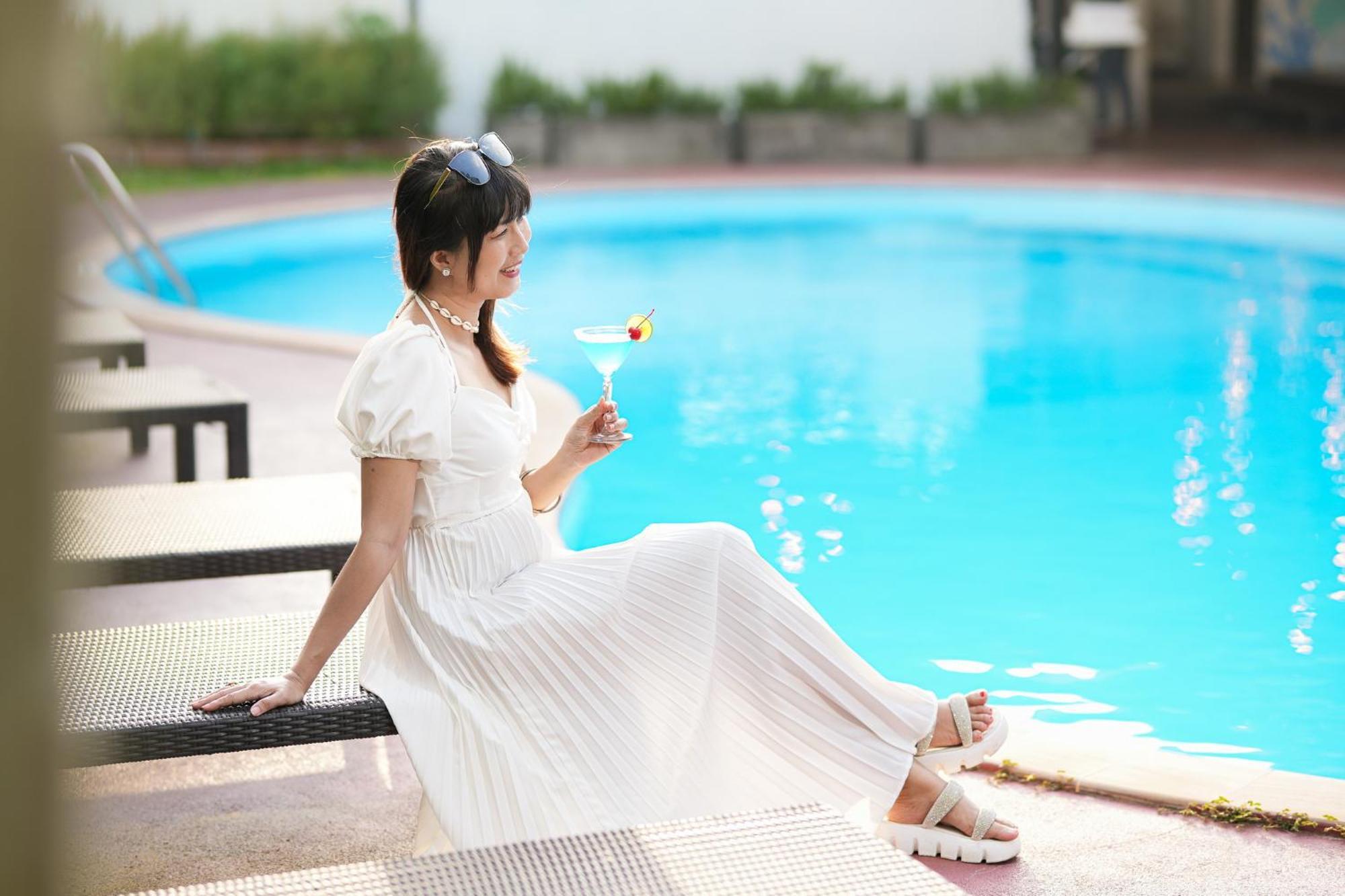 Touch Sea Boutique Hotel&Bistro Karon Ngoại thất bức ảnh